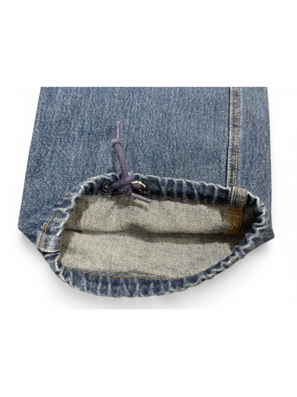Levi’s Womens 94 Baggy Cargo Jeans Wide Leg Drawstring Hem Sz 24 Med Wash - Picture 2 of 9
